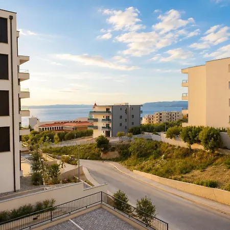Oasis - Free Parking Apartment *